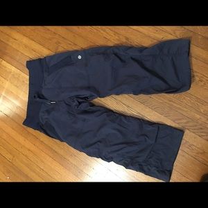 Navy Lululemon Cropped Pants